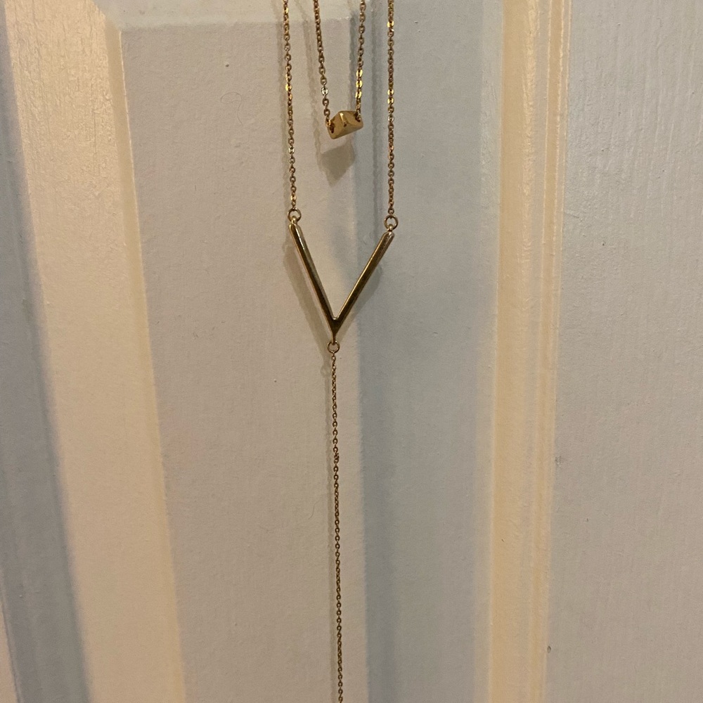 Long necklace - Picture 2 of 3